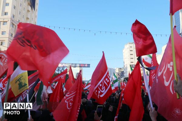 روایت قاب‌هایی که عکس شدند و مردمی که برای خون‌خواهی ایستادند