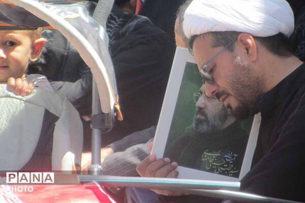 جاماندگان از قافله عشق؛ راهپیمایی اربعین حسینی در اسفراین 