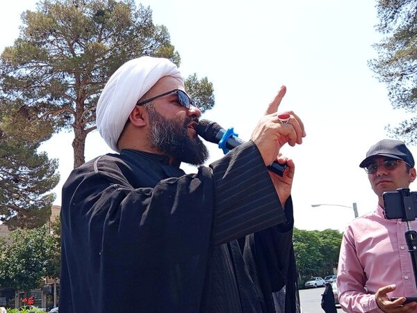 مشت هایی که انتقام را صدا می‌زند 