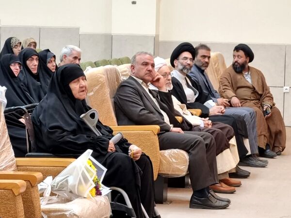 مراسم افتتاحیه مدرسه خیرساز شهیدان بارفروش در کاشان