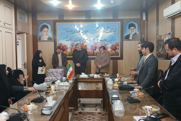 گرامیداشت سالروز تشکیل نهضت سواد آموزی در شهرستان آباده