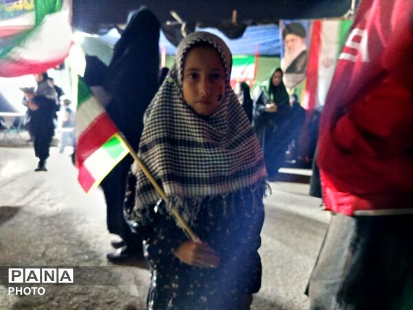 همبستگی مردم نیشابور در اجتماعات شبانه