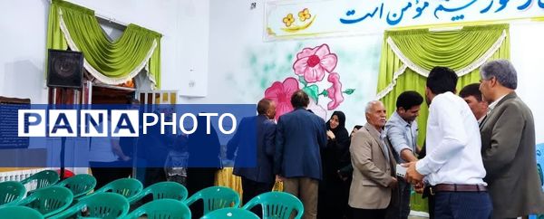 اولین همایش بزرگداشت مقام معلم ویژه فرهنگیان محله نبادان شهرستان ابرکوه