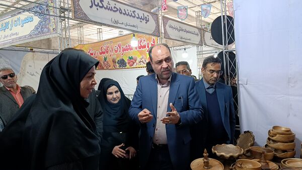 نمایشگاه دستاوردها و توانمندی بانوان روستایی در روستای بشرآباد
