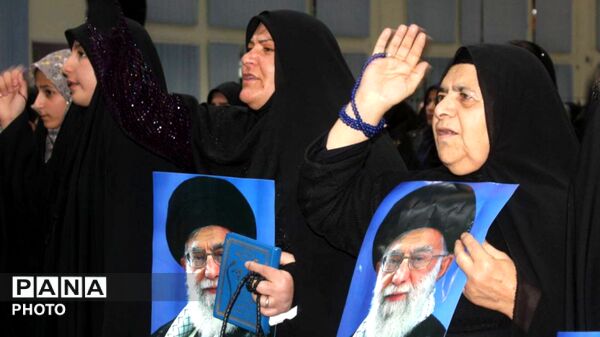 دیارِ بیدهای استوار در شب هفتم غم از دست دادن قائد امت