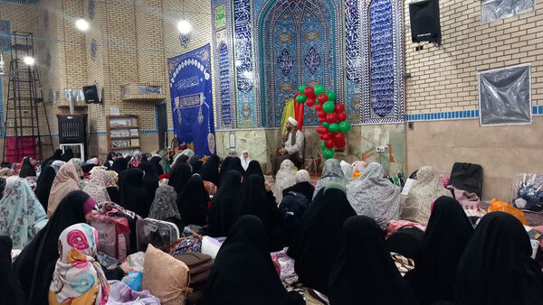 اعتکاف دختران دانش‌آموز در قم