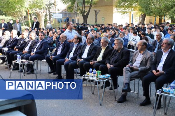 آغاز به کار رسمی نخستین هنرستان مهارت تبریز با حضور وزیر آموزش و پرورش