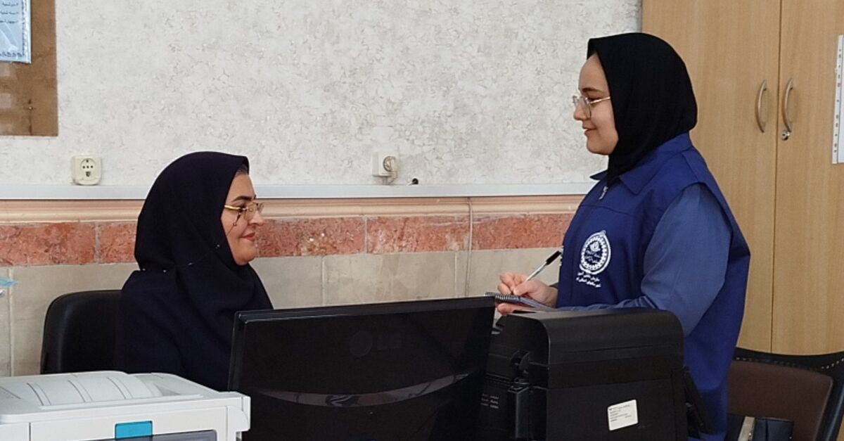 مهم‌ترین چالش دانش‌آموزان دبیرستانی امروزی، توجه زیاد از طرف اطرافیان است 