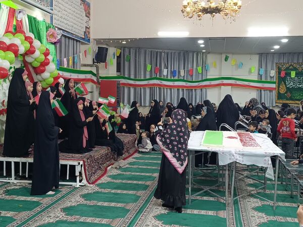 جشن پیروزی انقلاب در مسجد حضرت رسول اکرم(ص)