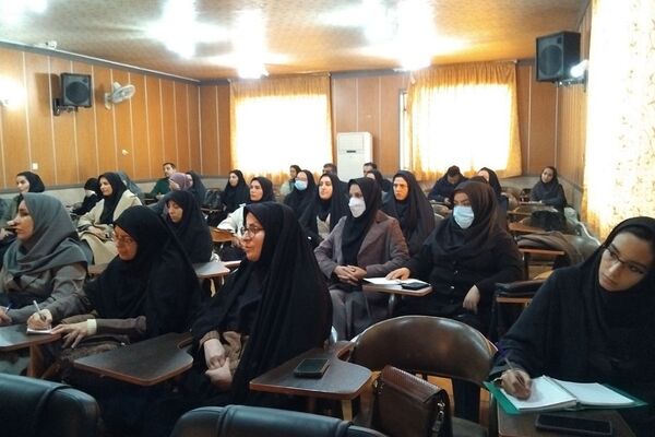 برگزاری کارگاه توانمند‌سازی و ارتقا سواد سلامت مربیان در آموزش و پرورش ناحیه یک شهرری