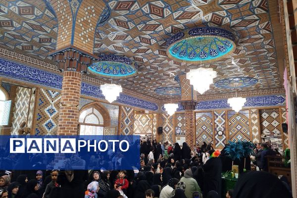 عطر حرم کریمه اهل بیت در بیجار پیچید 