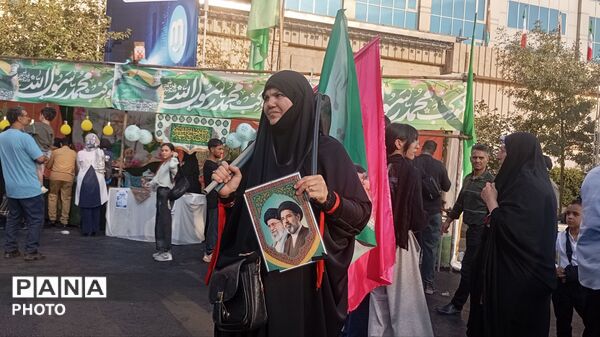 حال‌وهوای جشن میلاد پیامبر در تهران