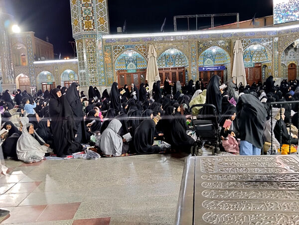 مراسم نخستین شب قدر در حرم حضرت معصومه(س)