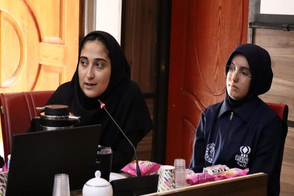 نشست صمیمی فعالین رسانه ای دانش‌آموزان با مدیرعامل خبرگزاری پانا