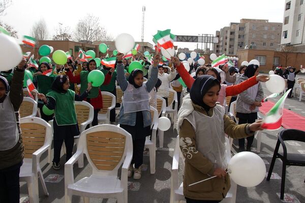 جشن نیکوکاری در مدرسه مهرآیین بهارستان۲