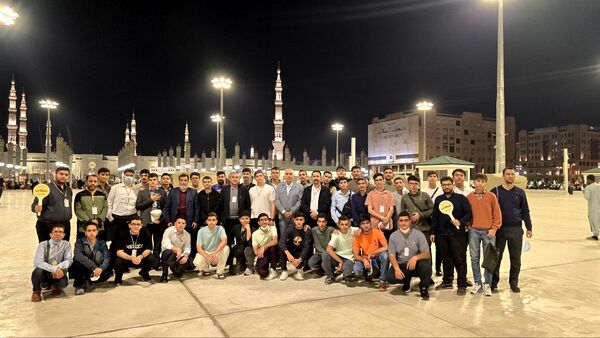 مدینه مقصد اول دانش‌آموزان زائر