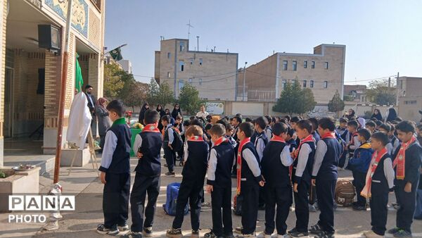طرح مصباح المهدی در مدرسه امام جواد(ع)