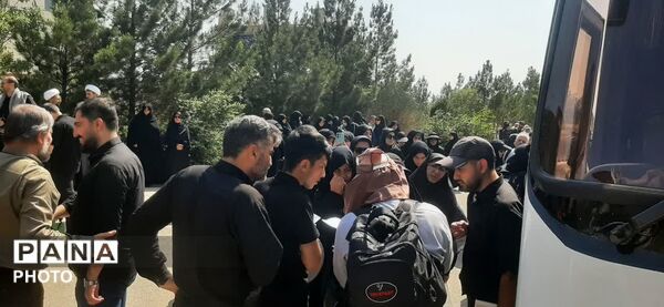 اعزام کاروان‌های دانشجویی دانشگاه‌های  آزاد استان البرز به کربلای معلی
