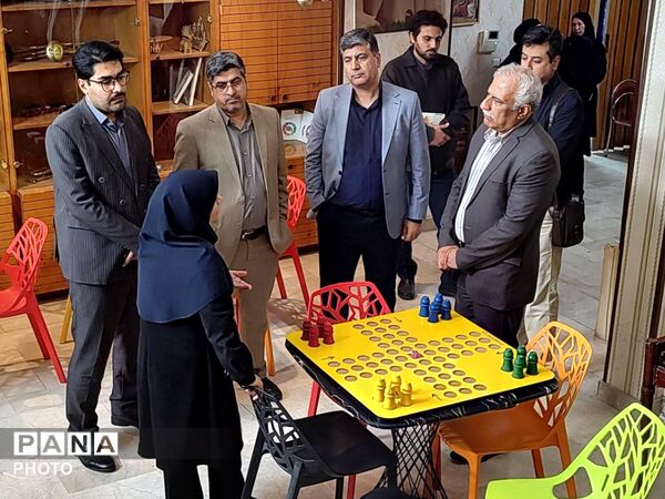 ورکشاپ هنری" نقش آفرین باش" کانون فرهنگی تربیتی ۱۵ خرداد ناحیه سه مشهد