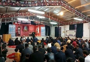 مراسم افطاری ویژه بسیجیان و خانواده بسیجیان گردان امام حسین(ع) کاشمر