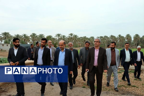 بازدید معاون متوسطه وزارت آموزش و پرورش از هنرستان کشاورزی شهید باهنر سعدآباد