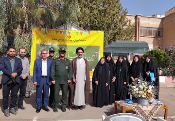 روز اول مدرسه از قاب خبرنگار پانا شهر محلات 