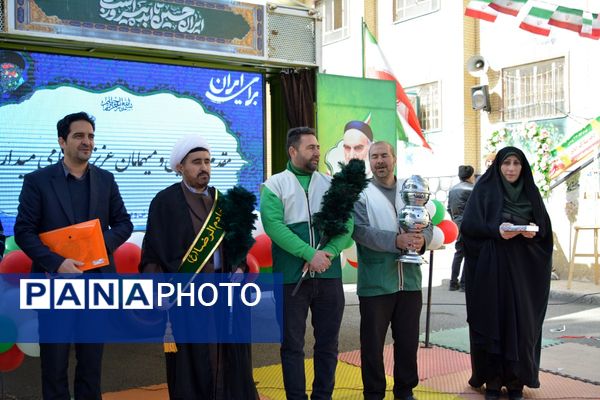 عطر رضوی در جشن نیمه شعبان مدرسه حکمت