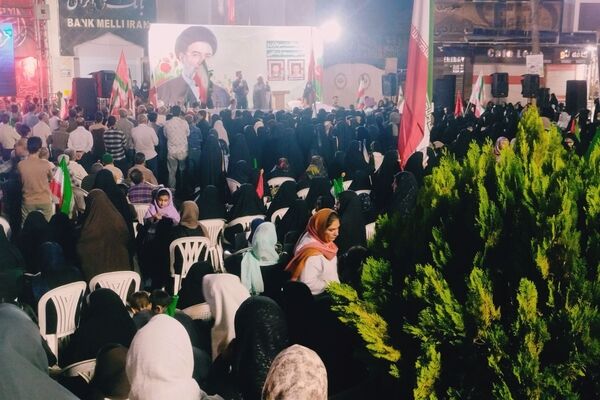 چراغ روشن خاطره‌ها در شب‌های دلتنگی