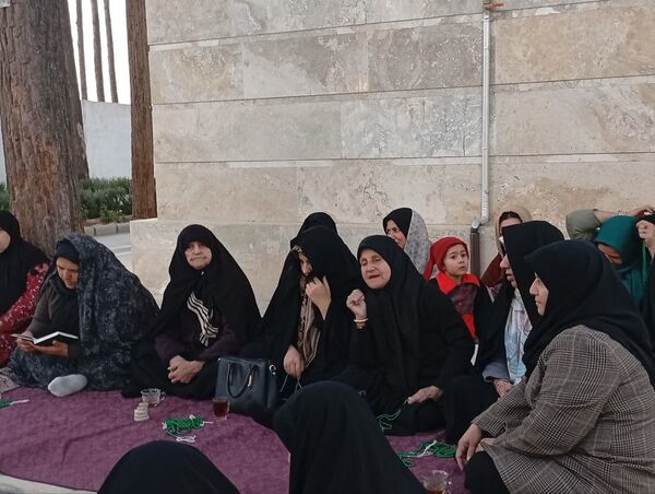 برگزاری ختم صلوات در پارک بانوان قائم شهرستان کاشمر