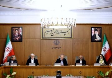 رئیس‌ جمهور: تلاش برای وفاق در عرصه داخلی و خارجی عزت و اقتدار ما را ارتقا می‌بخشد