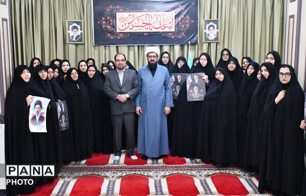  بیعت فرهنگیان آموزش و پرورش مه ولات با رهبر جمهوری اسلامی ایران