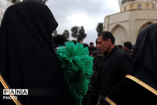 مراسم تشیع شهید جوان یوسف‌آباد