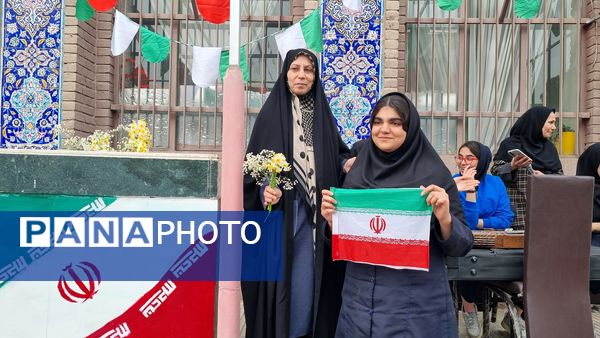 عطر نرگس در دبیرستان طلیعه شاهد پیچید