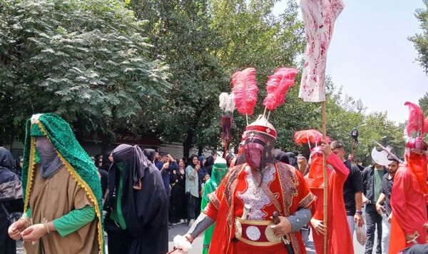 عاشورا روایت بیداری