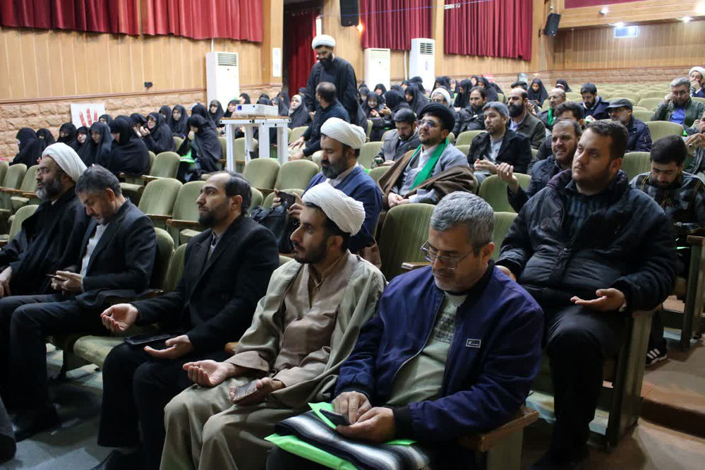 کارگاه توجیهی محفل «زندگی با آیه‌ها» در ماه مبارک رمضان