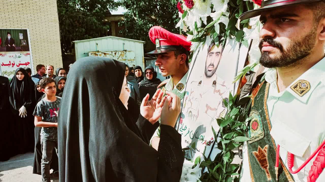 تشییع پیکر پاک شهید مدافع وطن احسان فرخیانی در یاسوج