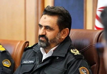 بارش برف در معابر تهران و خطر تصادفات زنجیره‌ای