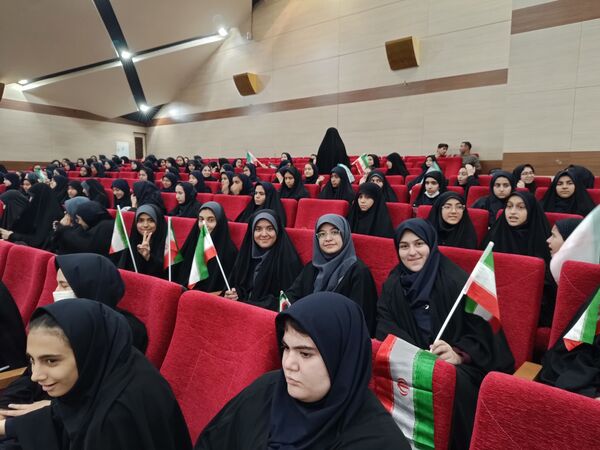 برگزاری اختتامیه دهمین دوره جشنواره فرهنگی هنری یاران شیدایی