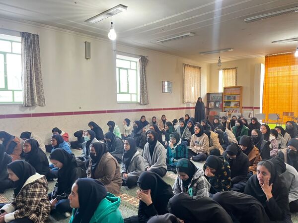 تجلیل از برگزیدگان مسابقات قرآنی 