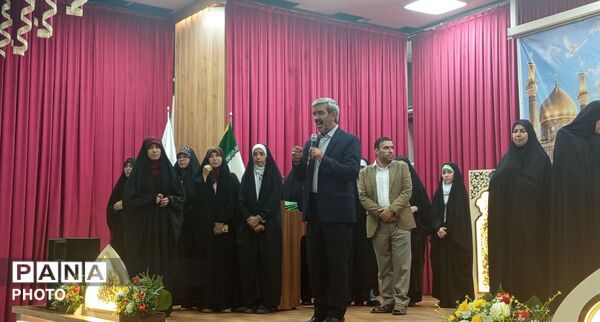 اولین رویداد دانش آموزی سفیران حرم در تبریز