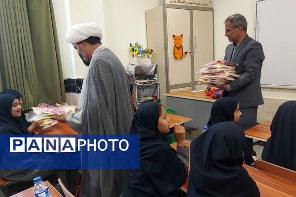 آیین بهره برداری از مدرسه شهدای پالایشگاه تهران در کهریزک 