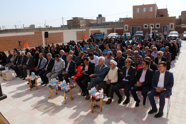  افتتاح مدرسه خیرساز مهندس اصغر کاشانی در کاشان
