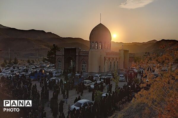 ارادت مردم در روز تاسوعای حسینی با برگزاری هئیت عزاداری به ابوالفضل عباس  
