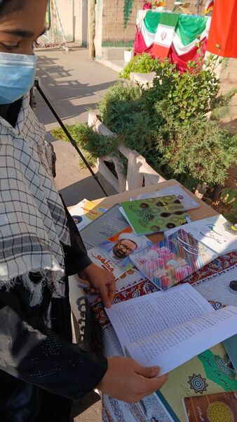 طنین زنگ استکبارستیزی در دبیرستان دخترانه تکتم باخرز