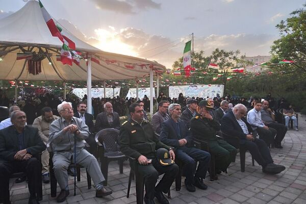 یادواره ۲۷۰ شهید  در مقبره شهید گمنام بوستان حضرت ام البنین(س) ناحیه یک شهرری