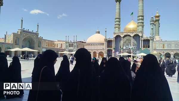 اردوی زیارتی ـ تربیتی یک‌روزه  دانش‌آموزان البرزی در کاروانی به قم و جمکران 