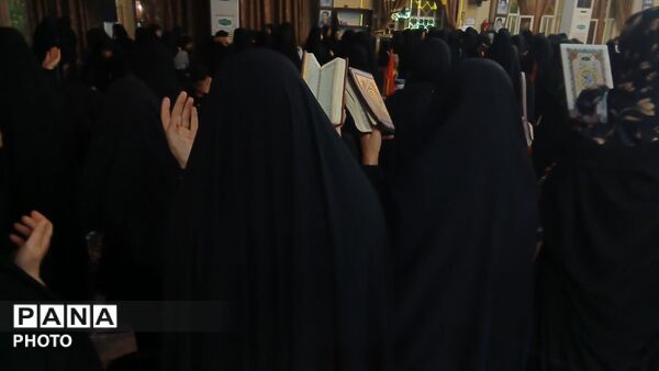 مراسم احیای شب بیست و سوم ماه رمضان در لارستان 