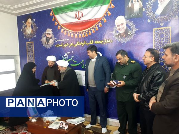 دیدار فرماندار سملقان با بانوان شاغل شهرستان 