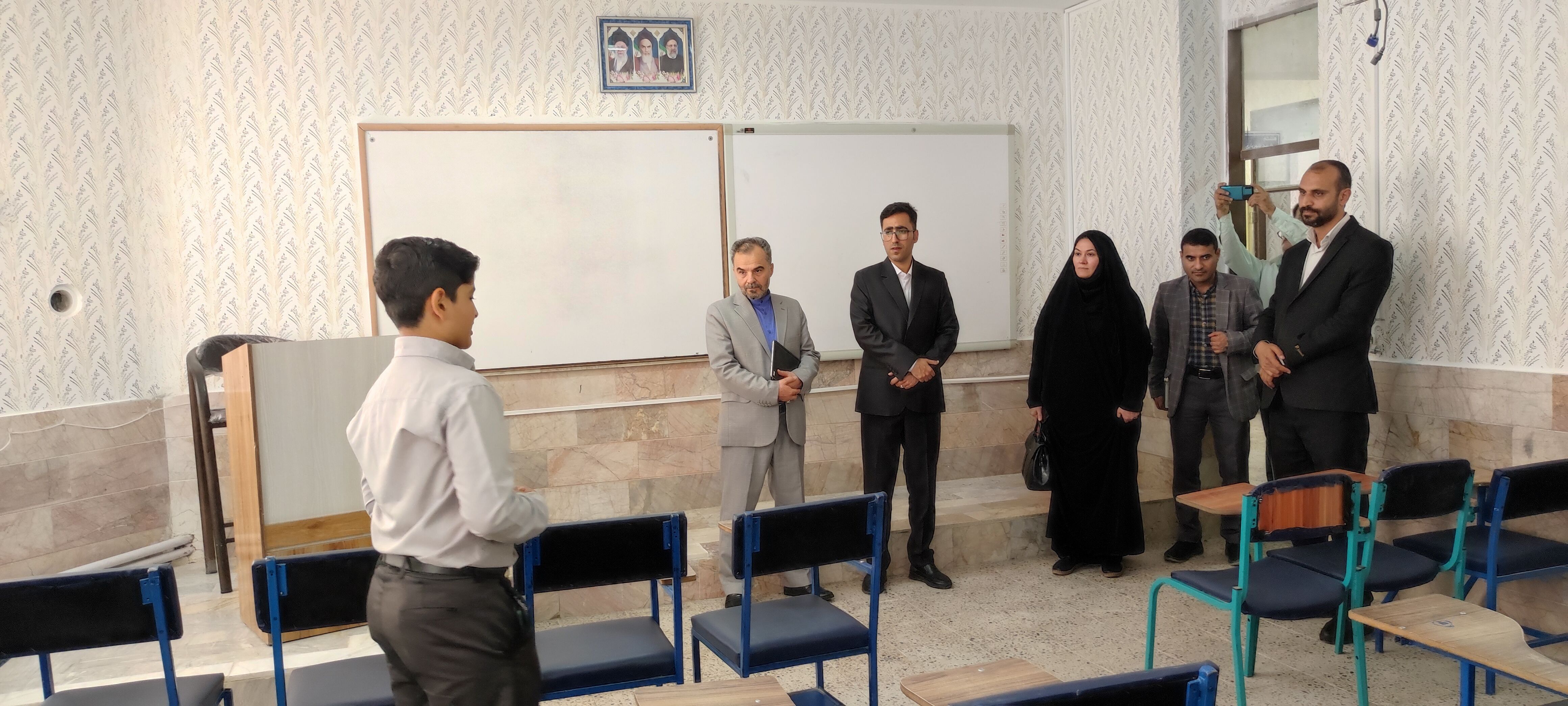 بازدید مدیرکل قرآن و عترت و نماز وزارت آموزش و پرورش از مدارس و دارالقرآن شیروان