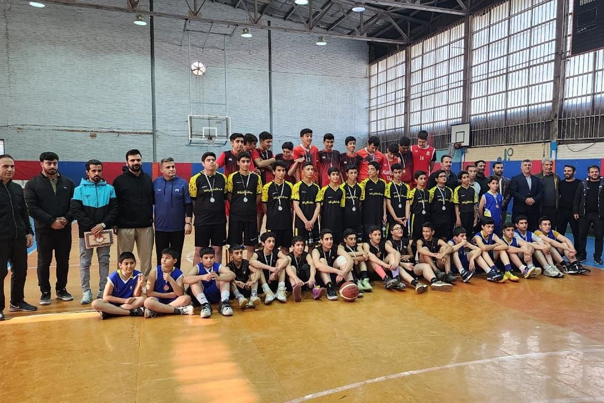 مسابقات بسکتبال دوره متوسطه اول پسران در ناحیه دو شهرری 